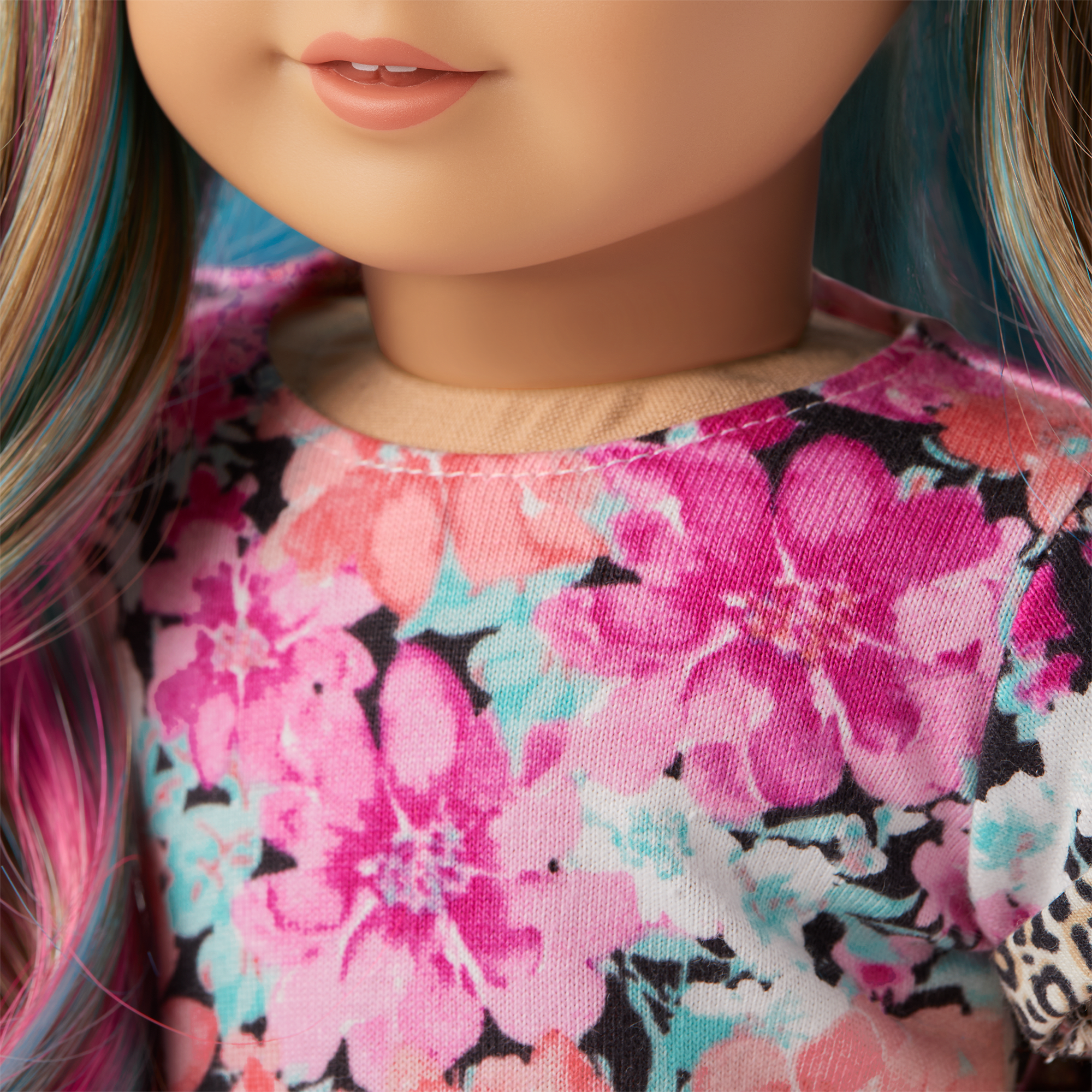 18-inch Truly Me Doll with Sweet Side Outfit & Accessories | American Girl